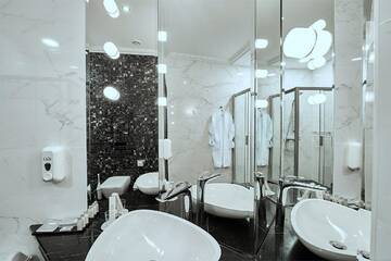 Фото номера Люкс Гостиница Art Hotel 4 г. Пермь 4