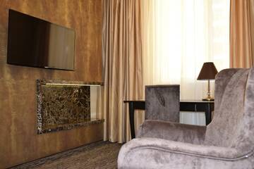 Фото номера Номер люкс Гостиница Art Hotel 4 г. Пермь 7