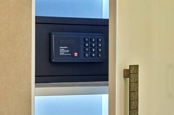 Фото номера Люкс Гостиница Art Hotel 4 г. Пермь 8