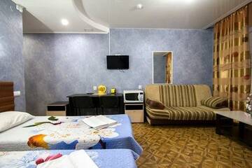 Фото номера Номер люкс с 2 односпальными кроватями Гостевой дом Флайт г. Пермь 4