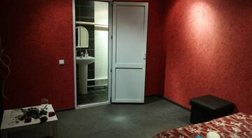 Фото номера Двухместный номер с 1 кроватью Гостиница Guest House Revolyutsii 28 г. Пермь 37