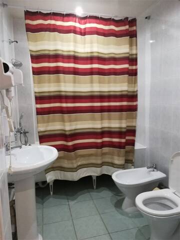 Фото номера Стандартный номер с двуспальной кроватью Гостиница Круиз г. Пермь 12