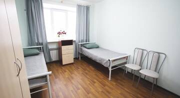 Фото номера Двухместный номер с 2 отдельными кроватями и общей ванной комнатой Гостиница Hostel Neftyanik г. Пермь 8