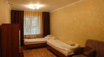 Фото номера Номер люкс семейный Гостиница Профсоюзная г. Пермь 10