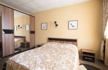 Фото номера Номер с кроватью размера «king-size»  Гостевой дом Adem Inn г. Пермь 3